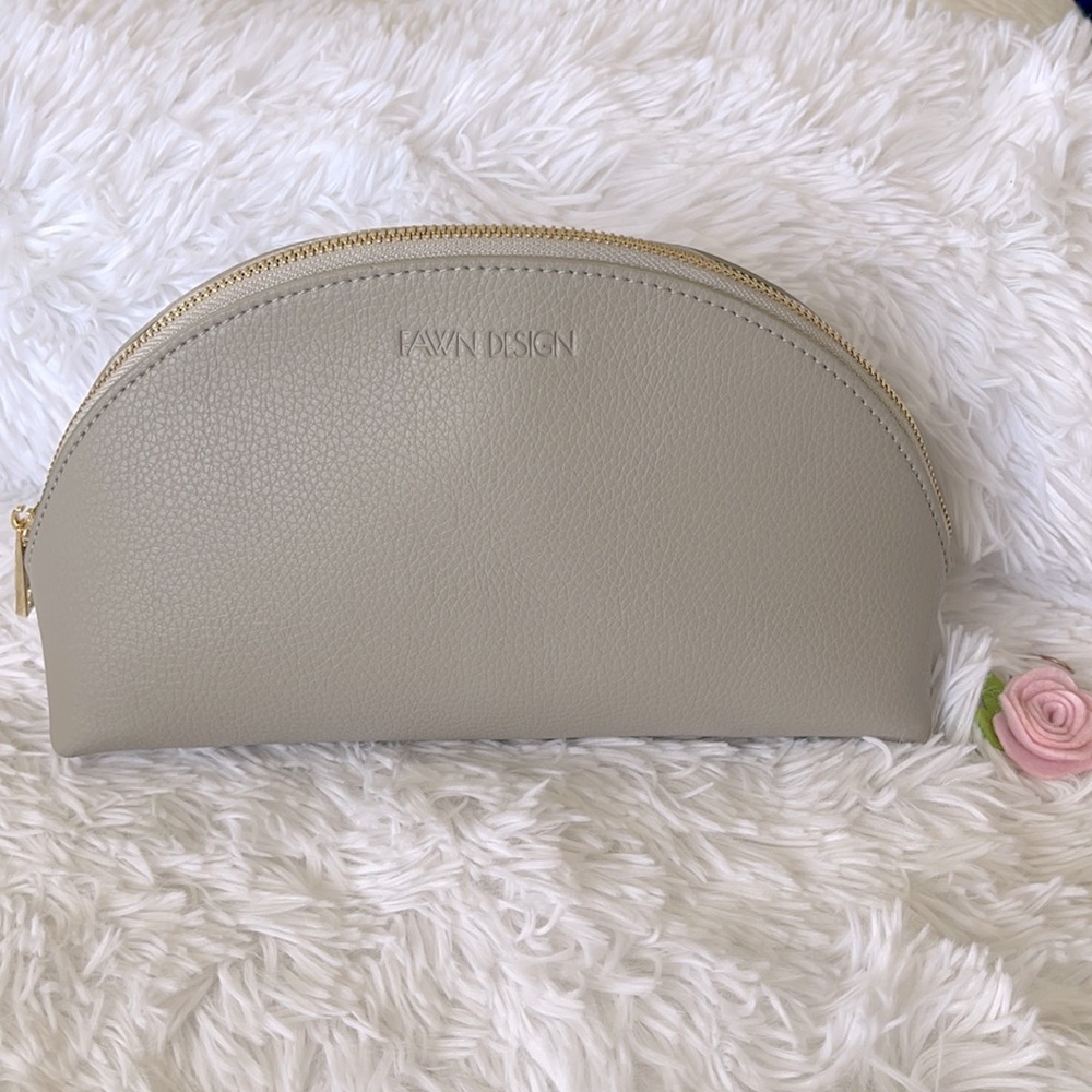 NEW Fawn Design LARGE cosmetic bag in GRAY